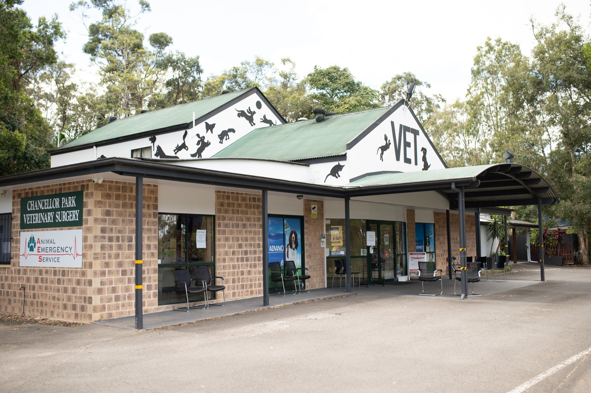 Outside Animal Emergency Service Tanawha, a 24 hour vet on the Sunshine Coast